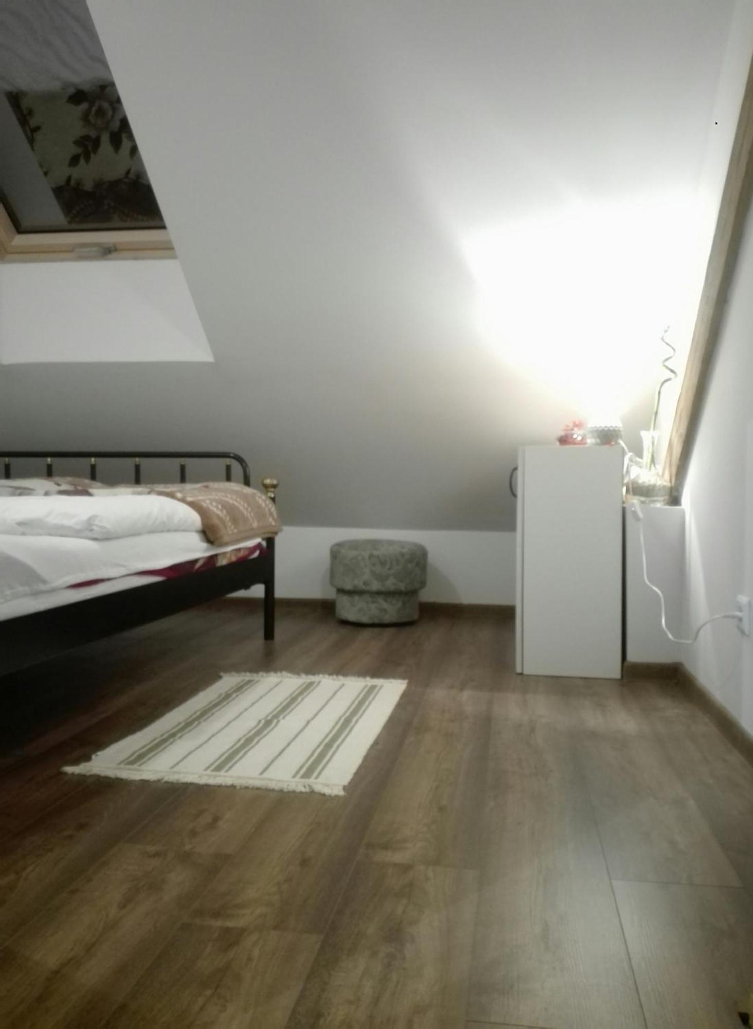 Sky View Condo In Tarnowskie Gory Bagian luar foto